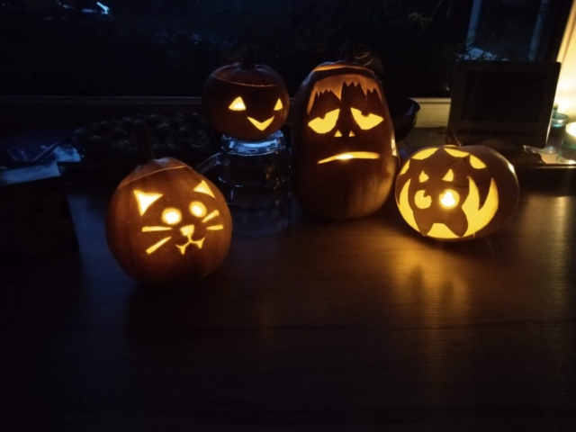 Pumpkin lanterns